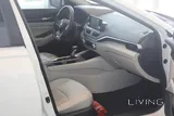 Nissan Altima  / 2.5 L